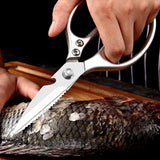 IntelWink Poultry Shears serrated edge blade effortlessly descaling fish