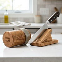 IntelWink rolling sharpener in active motion